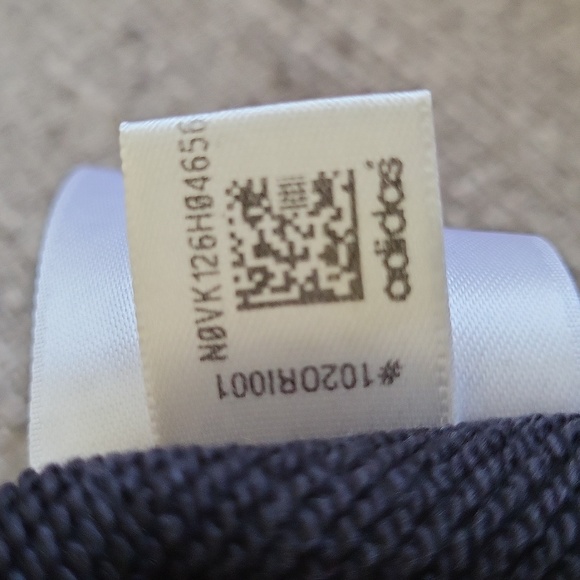 Adidas crop hoodie - Picture 6 of 8